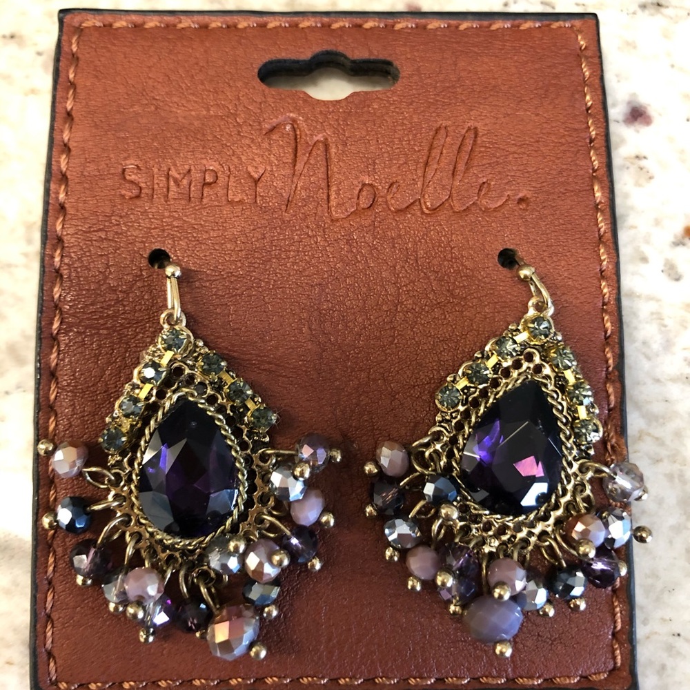 Simply Noelle Earrings